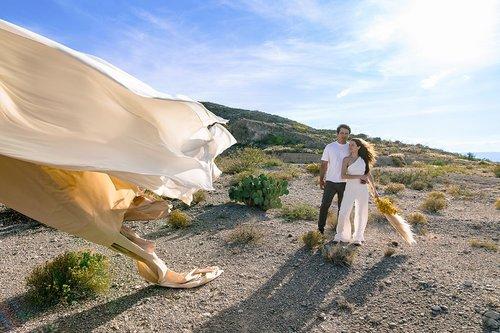 mobile - carousel-hero-element image-3